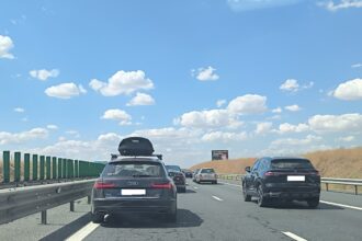accident pe autostrada a2 doua autoturisme s au ciocnit in zona valu lui traian 698738c63f31f