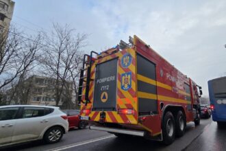 alerta pe strada traian din constanta a luat foc o cladire pompierii intervin cu mai multe autospeciale 69897cd4f0bda