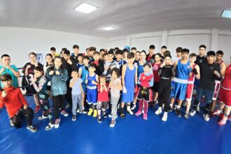 antrenament comun cu peste 70 de pugilisti in sala axiopolis din cernavoda 698b812ba4784