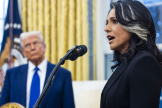 apel intre servicii secrete straine si un apropiat al lui trump detectat de nsa tulsi gabbard ar fi cerut sa nu fie dezvaluite datele 6987b4c236fef