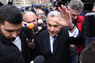 calin georgescu daca nicolae ceausescu ar fi avut curtea constitutionala probabil ca azi era presedinte democratic 699c94b52fd90