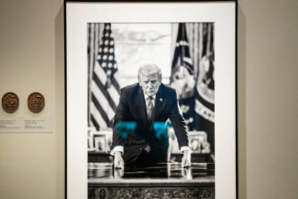casa alba solicita un nou portret al lui trump si extinderea expozitiei americas presidents la smithsonian 69945aabbeb99