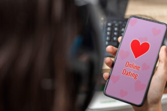 cum descoperi o inselatorie romantica online inainte sa pierzi totul escrocii sunt tot mai greu de depistat din cauza ai 69900e416e57b
