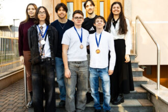 elevii romani au castigat medalii la olimpiada internationala de inteligenta artificiala oana toiu sunt cei mai buni ambasadori 69a201392f5a2