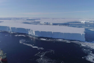 exclusiv arctica punct strategic pentru securitatea lumii ce pregateste rusia in nordul indepartat fortele aeriene si maritime sunt intacte 698f14ad164a0