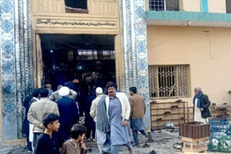 explozie la o moschee din pakistan 31 de oameni au fost ucisi 169 au ajuns la spital 6985e4b7a65fd