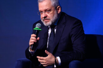 fost ministru ucrainean suspectat de coruptie arestat cand voia sa paraseasca tara dosarul midas mita de 100 de milioane de dolari 6991d3cadaccd