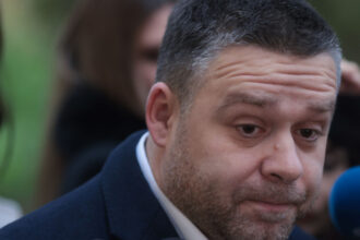 foto primarul general vizita inopinata la autobaza stb floreasca ciprian ciucu lucrurile nu arata deloc bine conditiile sunt execrabile 698c8c9b2f337