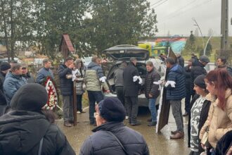 foto video nicolae manea liderul sanitas constanta condus astazi pe ultimul drum sute de oameni au participat la slujba de inmormantare a indragitului sindicalist 698484367adf4