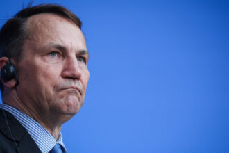 germania si franta sunt prea mici pentru a guverna europa singure afirma ministrul polonez de externe 6996cff5ed5fd