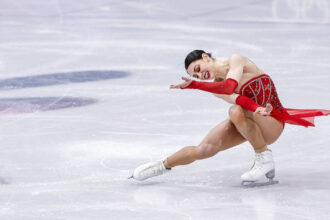 jo 2026 milano cortina julia sauter evolueaza in aceasta seara in programul liber miza istorica pentru patinajul romanesc 699727d58fd10