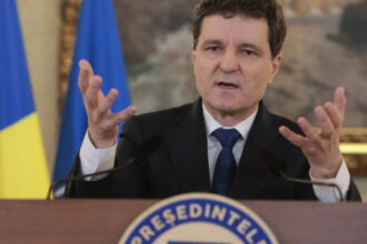 nicusor dan dupa ce simion a fost acuzat ca a facut lobby ca romania sa fie exclusa din visa waiver nu a fost primit de nimeni in sua 698e3026113cc