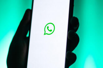 rusia incearca sa blocheze complet whatsapp kremlinul intensifica presiunile pentru controlul total al internetului 698d876114f9a
