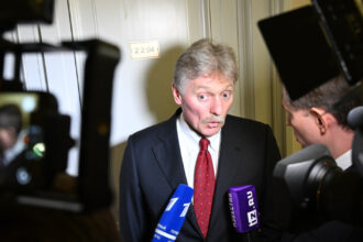rusia se ofera sa preia uraniul imbogatit al iranului pentru reducerea tensiunilor privind armele nucleare 69809b547d273