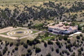 statul new mexico ancheteaza acuzatia privind existenta unor cadavre ingropate in apropierea fermei lui epstein 699704aa8f9c3