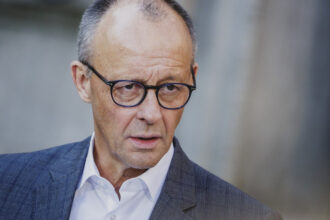 trebuie sa muncim mai mult val de ironii dupa ce friedrich merz a criticat munca part time si numarul de concedii medicale 698e3aaa0e38b
