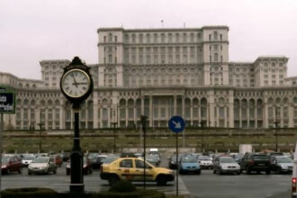 ucraina patru ani de razboi parlamentul romaniei va fi iluminat marti in culorile drapelului ucrainean 699c1981dc262