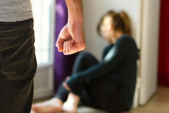 victimele violentei domestice ar putea primi concediu medical pentru refacere emotionala psiholog 10 zile sunt insuficiente 699d5bbc4e426