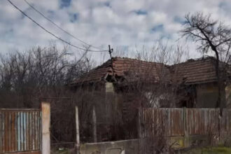 video comuna fara canalizare si asfalt dar cu cheltuieli de 60 din buget pe asistenta sociala in caz de invaliditate ei fac treaba 69a1a5fece12c