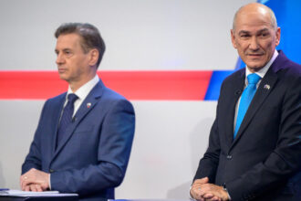 alegeri parlamentare in slovenia lupta dura intre partidul actualului premier robert golob si cel al ultraconservatorulu janez jansa 69bf9cdc0134c