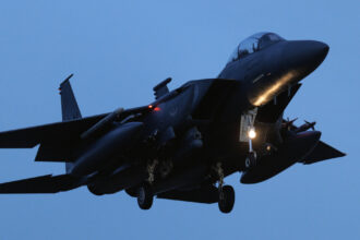 analiza cum ramane relevant in razboiul modern un avion de vanatoare din anii 70 exemplul f 15 folosit de sua in operatiunea epic fury 69a5a4e7a86e0