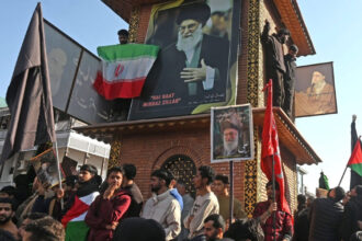 analiza strategia sua si a israelului de a i elimina pe liderii iranieni risca sa intareasca rezistenta doar castiga timp 69bb116860fb2