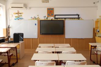 atentie parinti joi se publica circumscriptiile scolare si numarul claselor pregatitoare pentru fiecare unitate la inscrierea in invatamantul primar 69ad7ed58f3f6