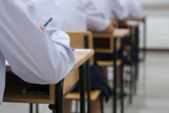 bolojan despre boicotarea simularilor pentru evaluarea nationala nu poti sa generezi actiuni care afecteaza copiii 69b4255119f11