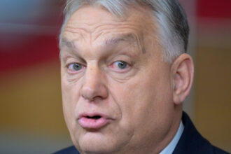 campania electorala din ungaria devine chiar si mai murdara politico 69ac6dabf1086
