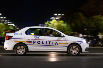 cinci persoane incarcerate dupa un accident in cluj doua victime transportate la spital 69c8e1ebe9ec7