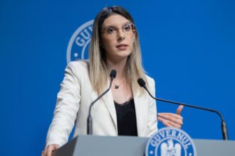 diana buzoianu anunta ca noi instalatii ingropate ilegal au fost descoperite pe plaja din navodari 69b2883ad84d2