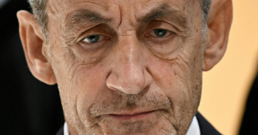 fostul presedinte francez nicolas sarkozy intra din nou la inchisoare 69af3ab7603e0