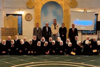 foto asociatia zekat din medgidia a organizat sambata cina de iftar pentru aproape 400 de persoane genc mevlit usor usor visul meu de a vedea moscheia plina se implineste 69ad5121b6f17