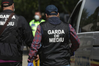 garda nationala de mediu anunta ca au fost gasite tone de deseuri ingropate ilegal intr o arie de peste 5 000 de mp 69b30f9674585