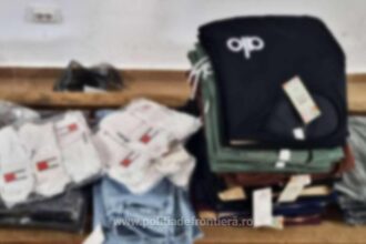 haine contrafacute in valoare de 30 000 de lei confiscate de politistii de frontiera la mangalia 69ca8d505c73c