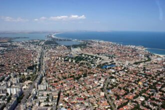 iata ce s a intamplat in procesul de la bucuresti pentru un teren din cartierul faleza nord judecatorii intrebasera ccr daca este constitutional ca faleza sa apartina statului 69ae47278762c