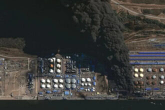 imagini din satelit arata incendii de proportii la instalatiile petroliere rusesti dupa atacuri repetate ale ucrainenilor 69cb6549cb9a0