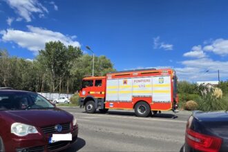incendiu in cartierul palazu mare o locuinta a luat foc pompierii intervin cu mai multe autospeciale 69c3ddb75ff87
