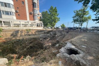 instanta amana decizia in cazul blocului controversat de la poarta mare a cetatii tomis 69bb1d5489bff