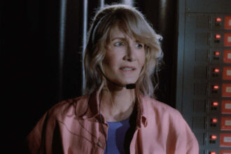 jeffrey epstein subiectul unui viitor serial tv laura dern va juca rolul jurnalistei care a provocat arestarea pedofilului 69cae320edcdf