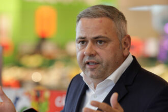 ministrul agriculturii chemat in senat sa explice scumpirea alimentelor usr masurile guvernului cresc preturile la raft 69af106fda723