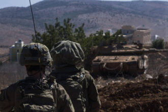 ministrul israelian al apararii am autorizat armata sa ia sub control pozitii strategice suplimentare in liban 69a6a2597c77b