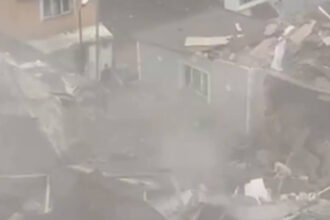 news alert explozie intr un district al istanbulului doua cladiri s au prabusit trei oameni au fost dusi la spital 69bfd51e80465