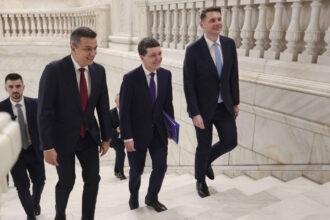 nicusor dan a cerut sa vorbeasca cu sorin grindeanu seful statului cu ochii pe coalitie discutii separate si cu bolojan surse 69cb9690a6af5