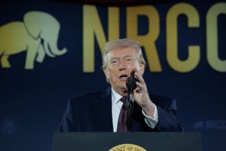 nu vom sacrifica vieti americane pentru aceleasi politici externe esuate republicanii nervosi ca trump nu explica strategia in iran 69c61bb0ac5e5