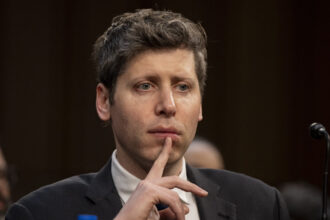 openai semneaza un acord cu departamentul de razboi al sua la cateva ore dupa ce trump interzice anthropic 69a4812291bd9