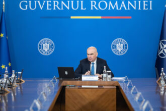 ora 1800 guvernul intra in sedinta pentru a adopta legea bugetului psd critica proiectul si anunta modificari in parlament 69b2bb351369f
