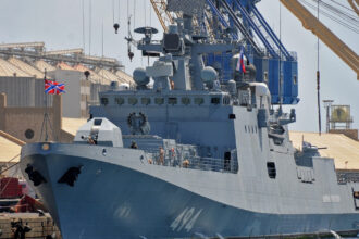 pana la cinci nave rusesti din flota marii negre au fost avariate in novorossiisk fregata amiral grigorovici posibil distrusa 69a86e899c9bd