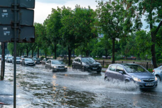 pericol de inundatii hidrologii au emis alerte cod portocaliu si cod galben pentru rauri din 16 judete 69c665c9cccd4