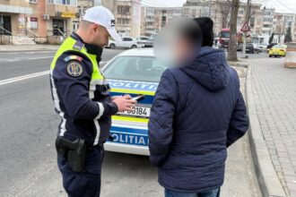 pietonii si biciclistii sanctionati de politistii constanteni valoarea amenzilor a fost de peste 66 000 de lei 69bd17b8391dc